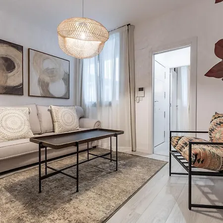 Albaicin Centro 3000 *